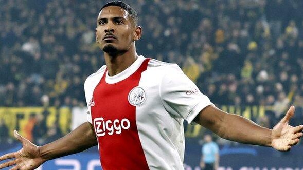 latest transfer news