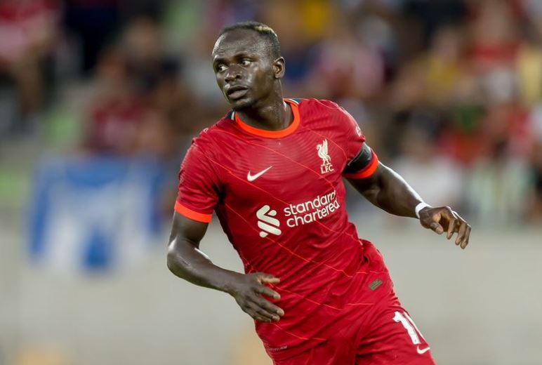 latest transfer news today