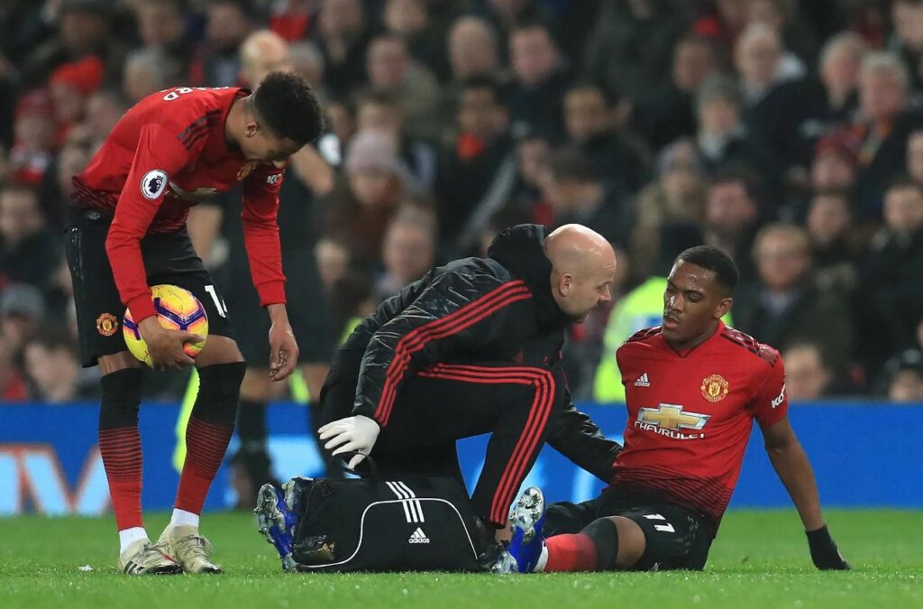 Manchester United vs Liverpool live stream